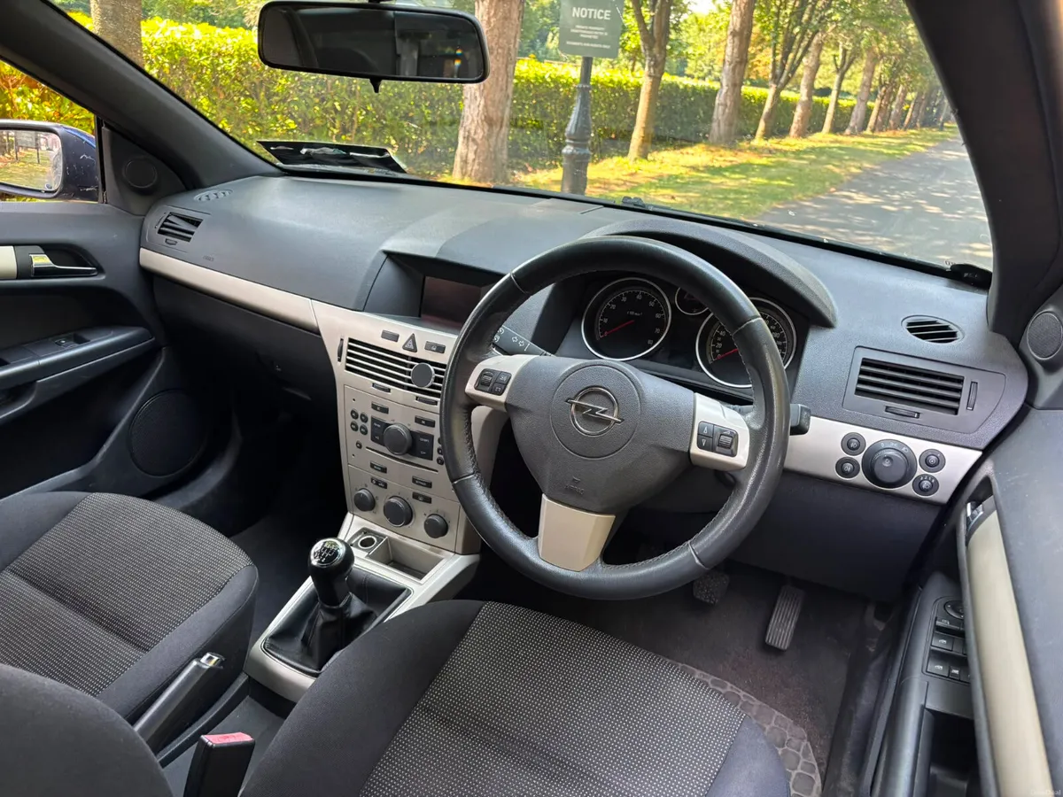 Opel Astra 2008 - Image 5