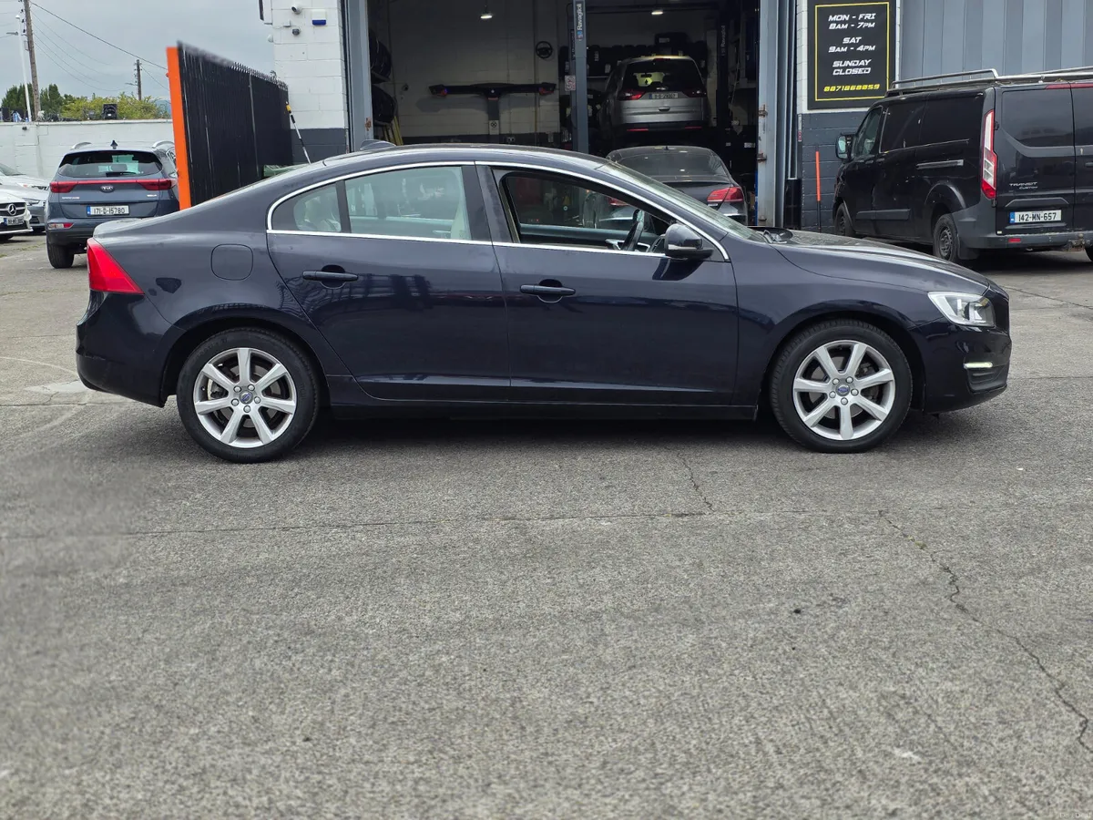 Volvo S60 SE 2.0 L Diesel Automatic - Image 3