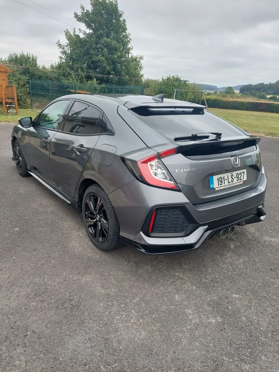 Honda Civic 2019 1.5 GT pack 182bhp - Image 2