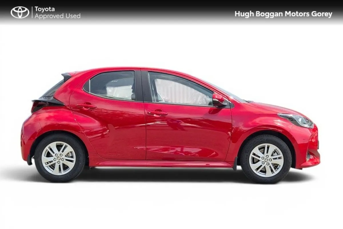 Toyota Yaris Yaris HEV Luna - Image 3