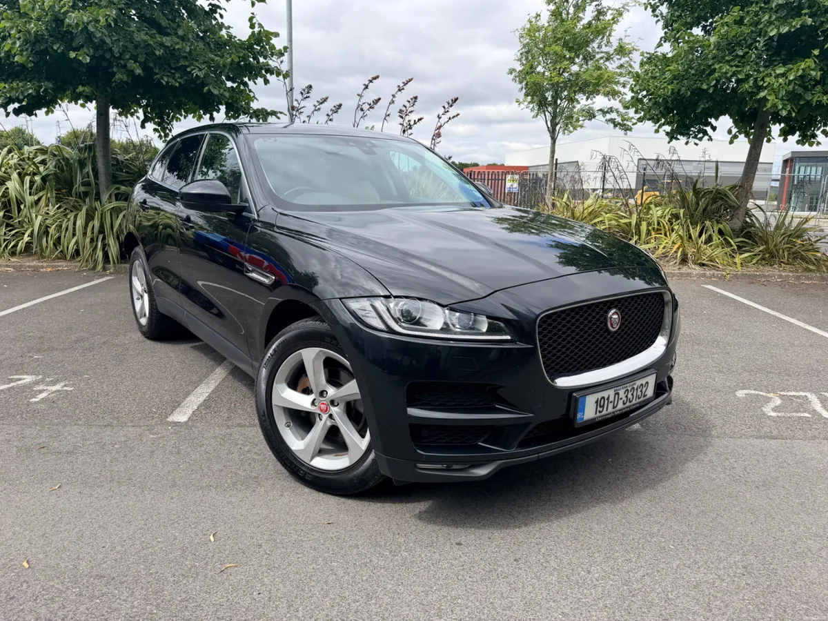 191 Jaguar F-Pace 2.0D ~ Prestige Edition ~ - Image 6