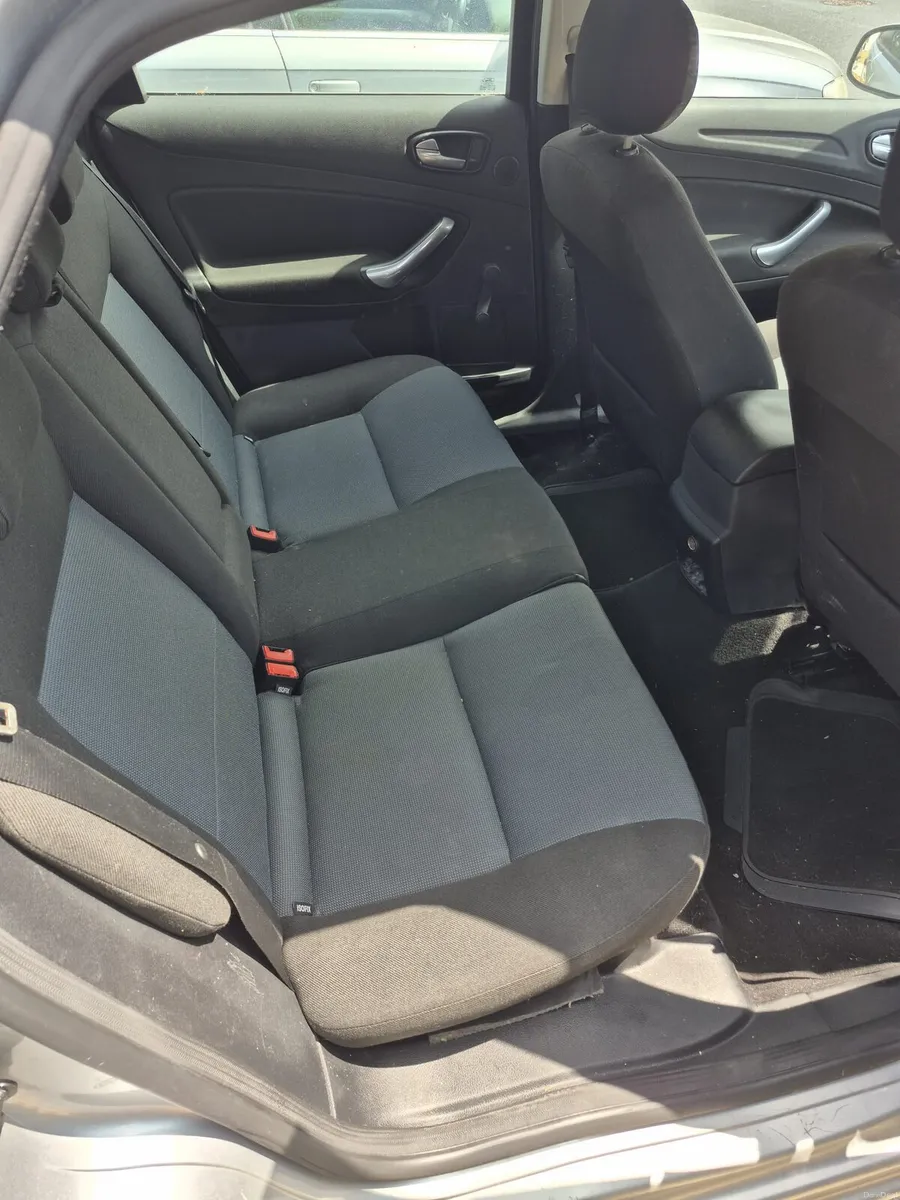 Ford Mondeo - Image 4
