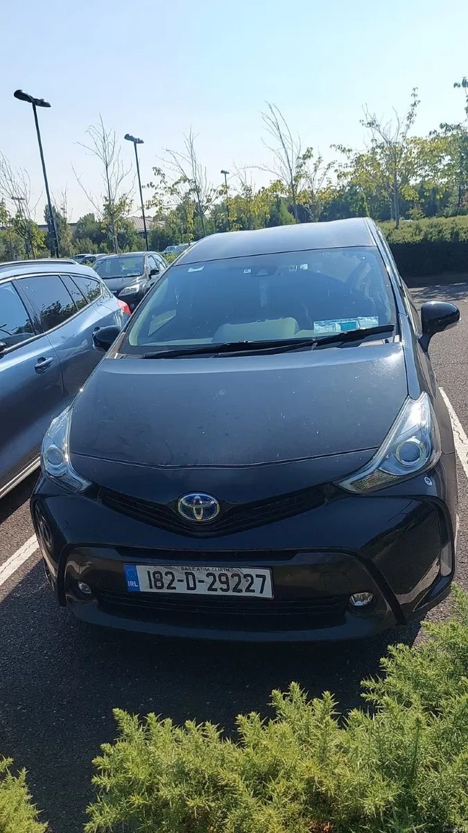 Toyota Prius 2018 - Image 2