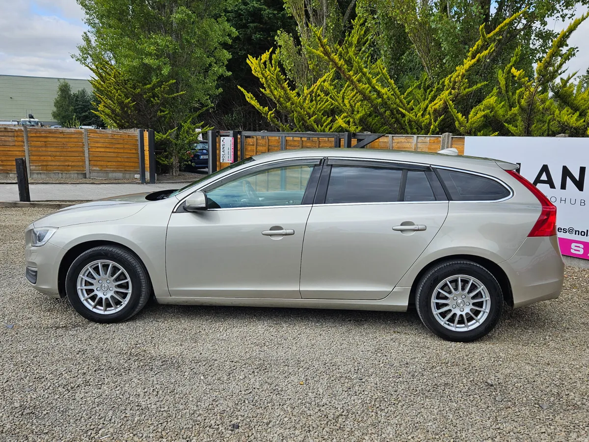 Volvo V60 2017 D4 AUTOMATIC NCT 06/27 - Image 5
