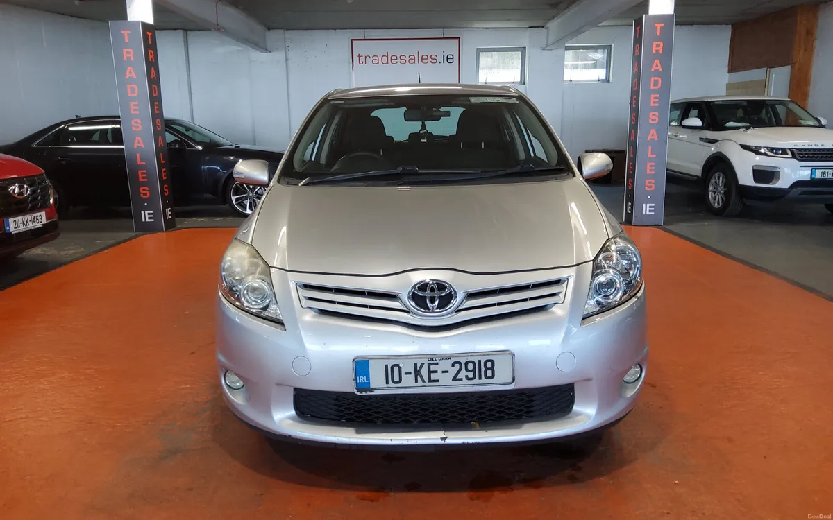 Toyota Auris 2010 - Image 3
