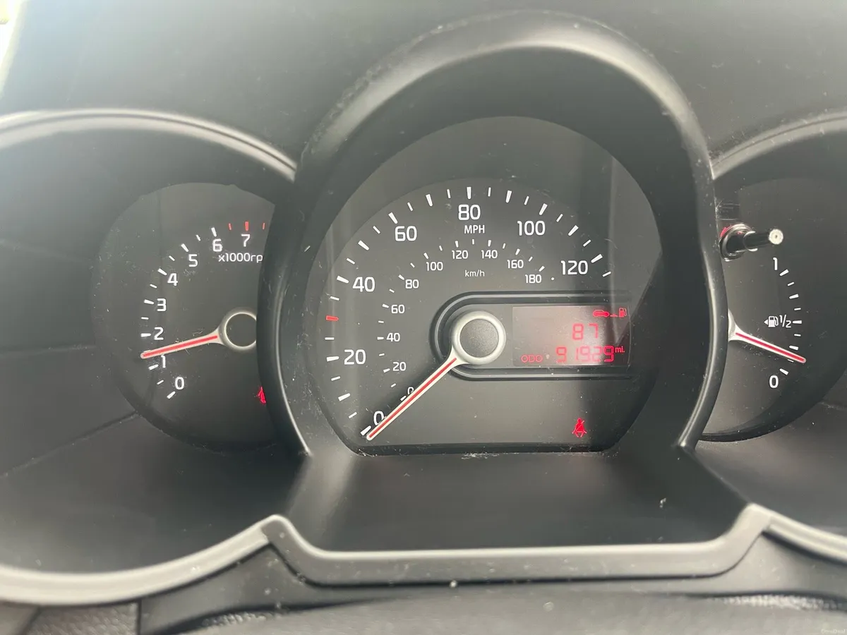 131 Kia Picanto - Image 2