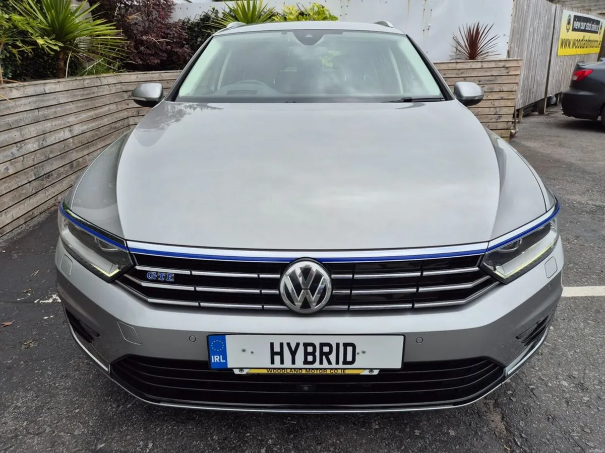 Volkswagen Passat 1.4 GTE / ADVANCE TOP SPEC / LOW - Image 4
