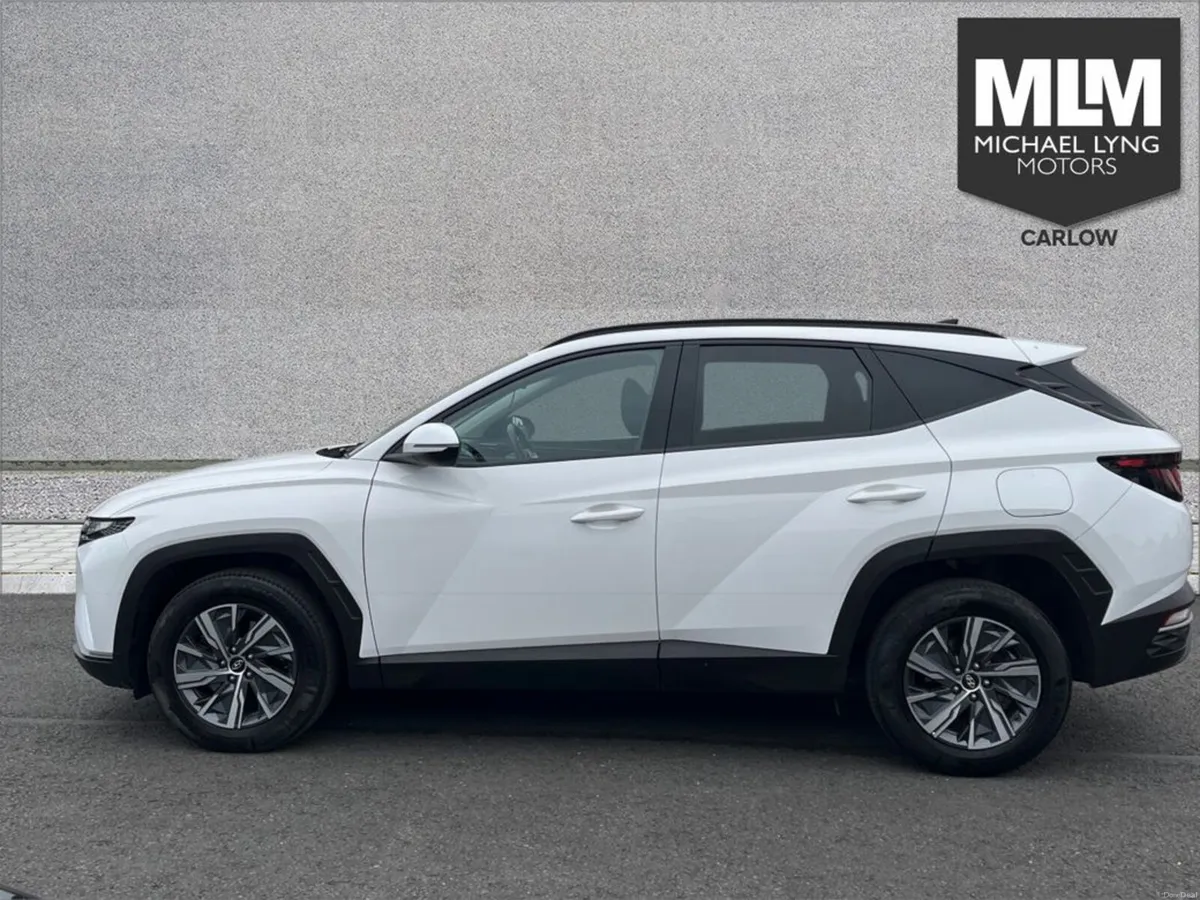 Hyundai Tucson Exeecutive HEV 5DR Auto - Image 4