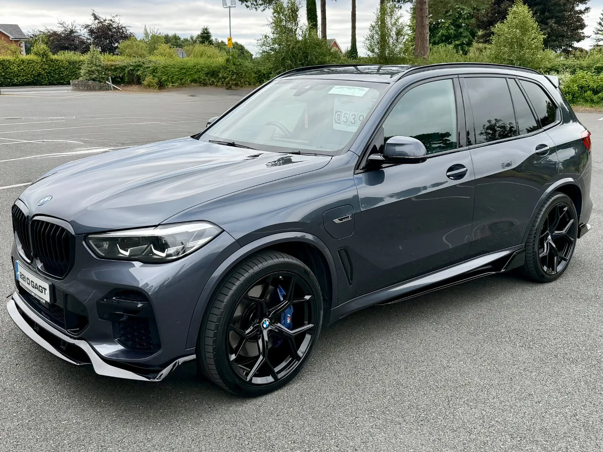 2022 BMW X5 45e M SPORT PLUS - Image 6