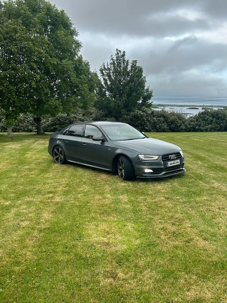 Audi A4 S-Line Black Edition - Image 3