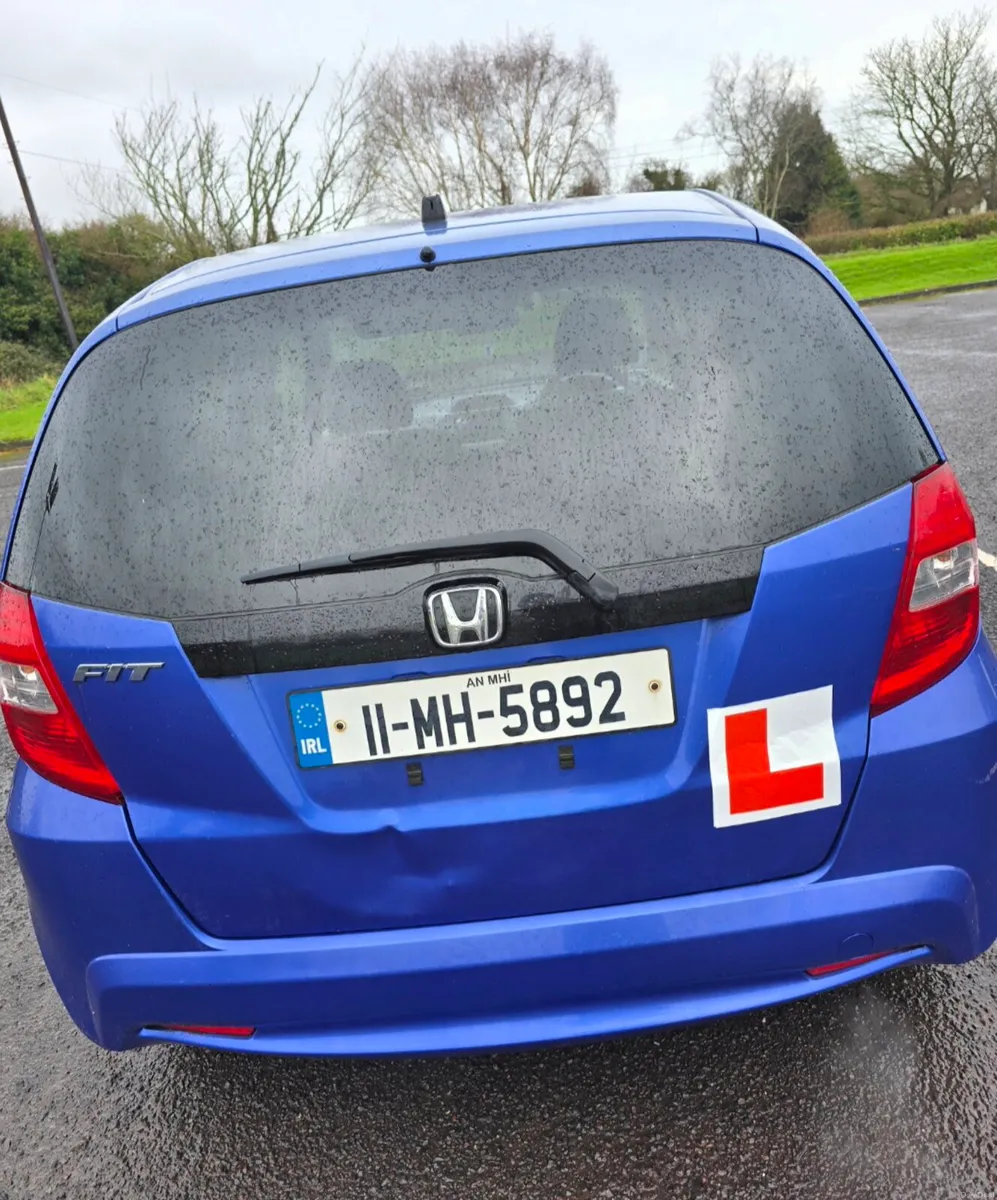 Honda Fit - Image 4