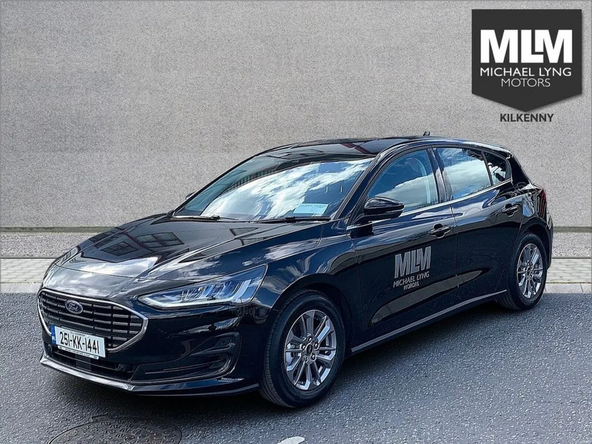 Ford Focus Titanium 1.0L EcoBoost 125PS mHEV - Image 3
