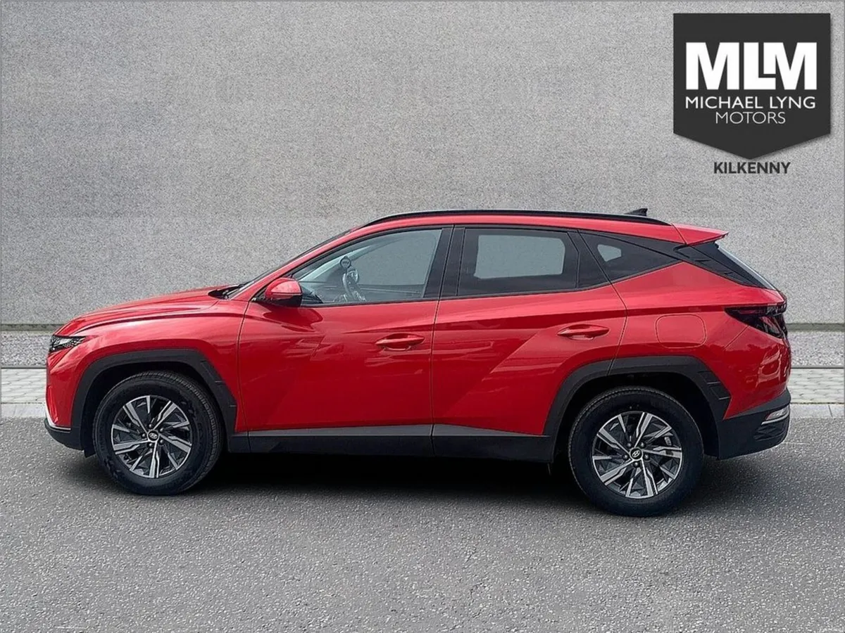 Hyundai Tucson 2WD Executive HEV Auto - Image 4