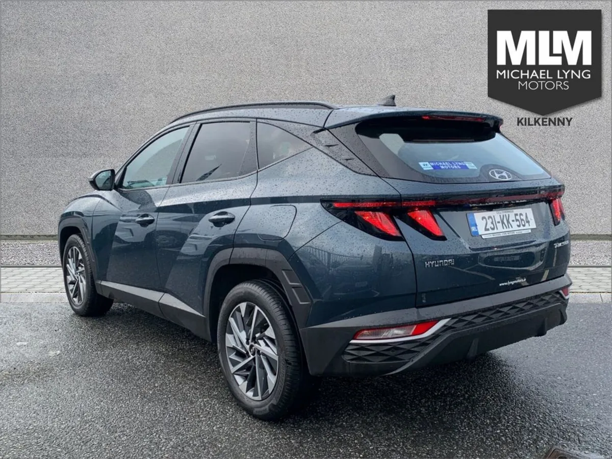 Hyundai Tucson 2WD Executive - Image 5