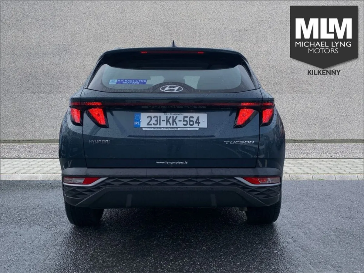 Hyundai Tucson 2WD Executive - Image 6