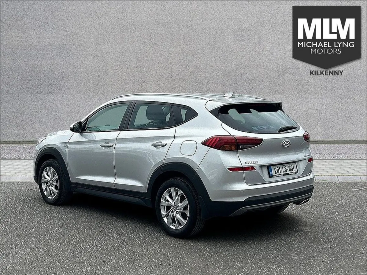 Hyundai Tucson 2WD Executive Mild Hybrid - Image 5