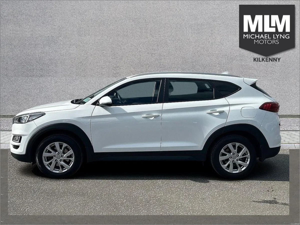 Hyundai Tucson 2WD Executive - Image 5