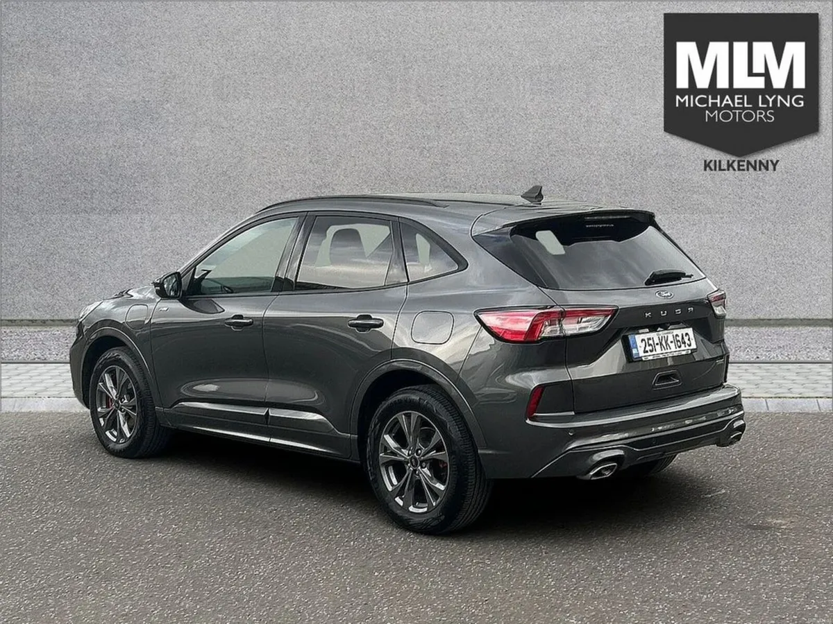 Ford Kuga 2.5 Duratec 225PS PHEV ST-Line Auto - Image 5