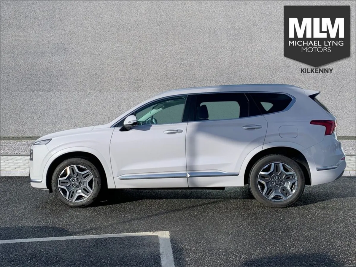 Hyundai Santa Fe 1.6 PHEV 4WD Premium Auto - Image 5