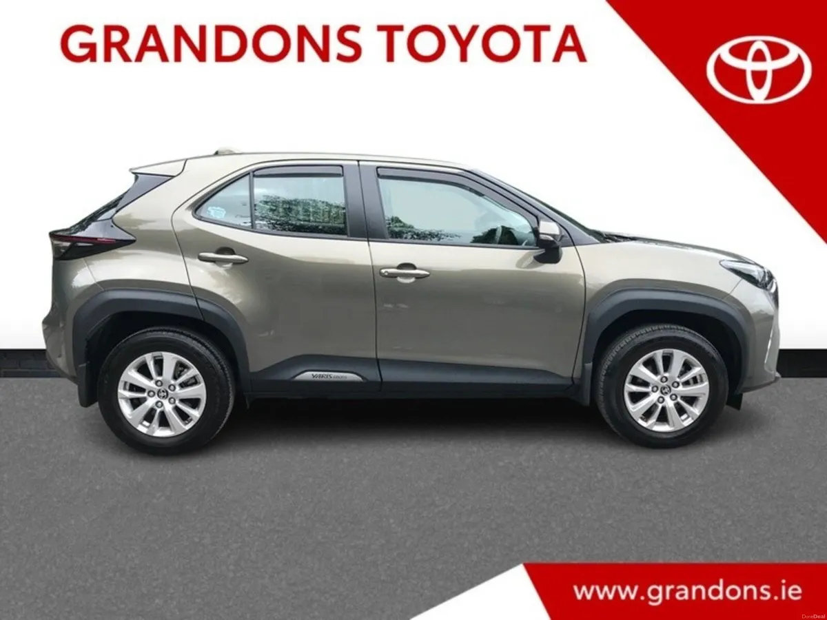 Toyota Yaris Cross LUNA - GRANDONS - Image 3