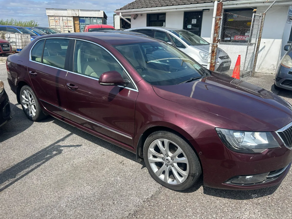Skoda Superb 1.6Tdi 2014 - Image 1