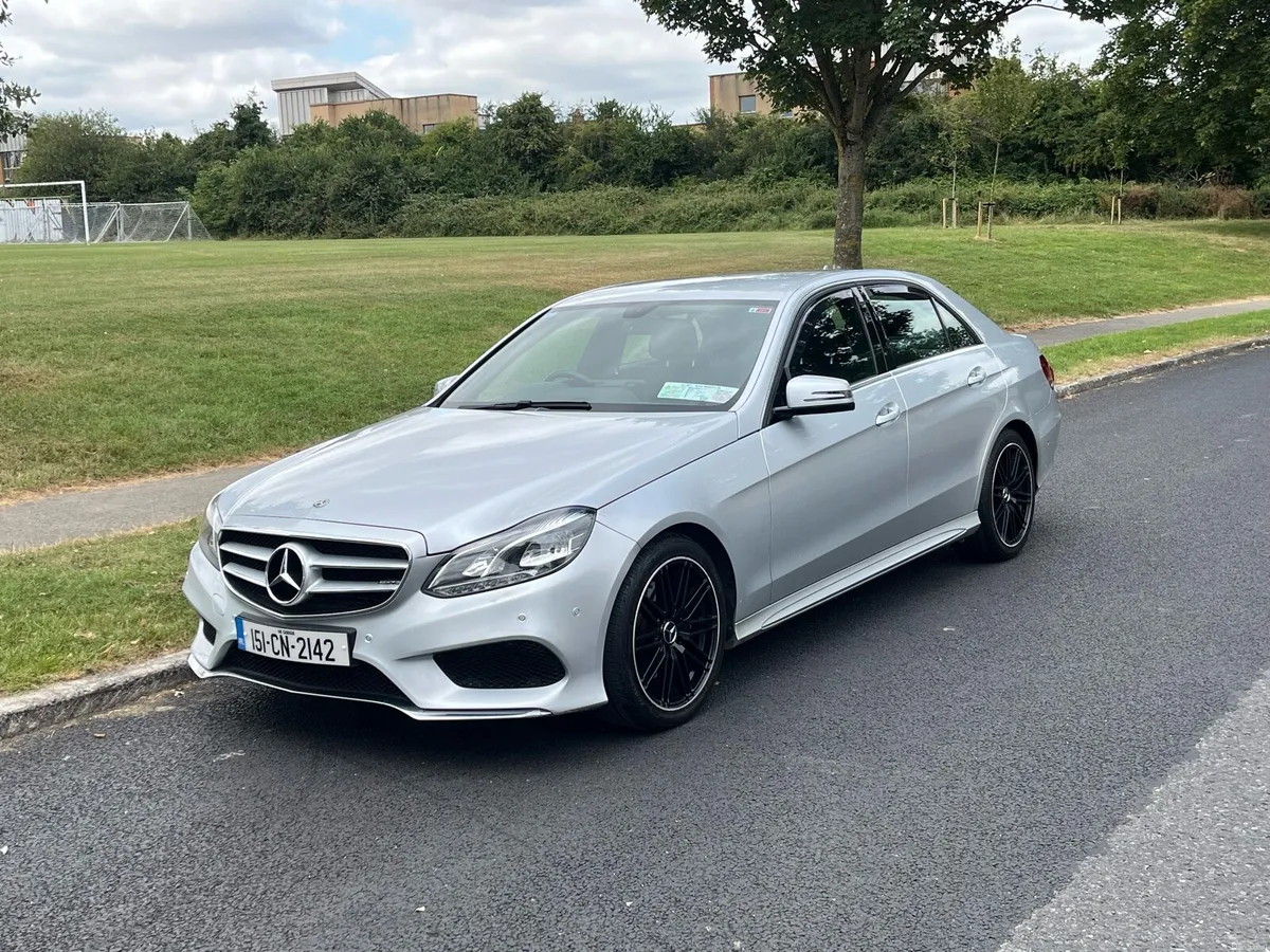 Mercedes Benz e220 bluetec amg line 4dr auto - Image 1