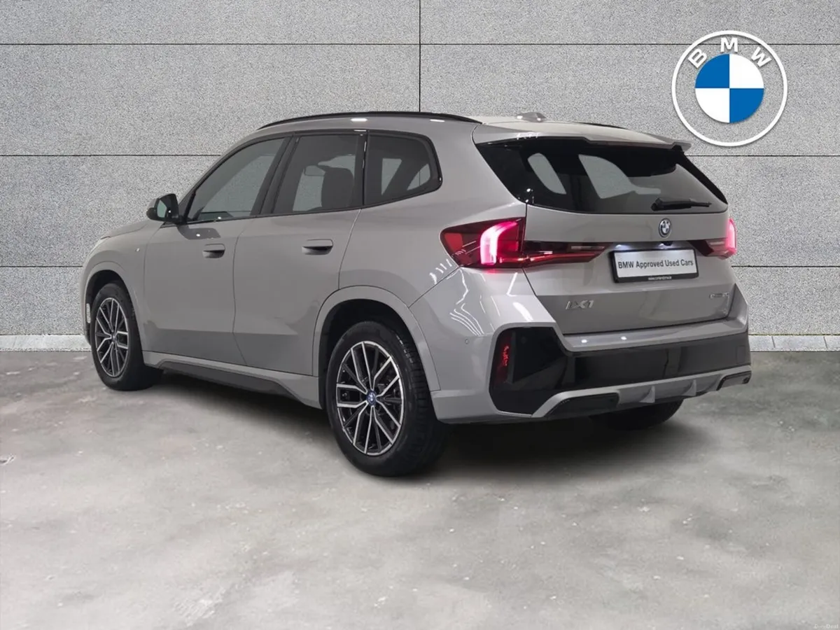 BMW iX1 eDrive20 M Sport - Image 3
