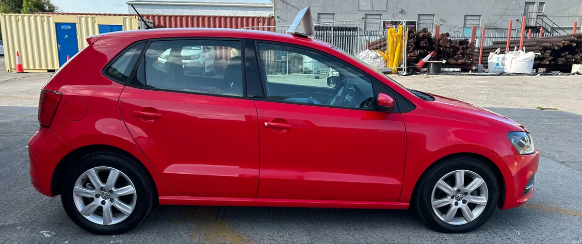 2017 Volkswagen Polo Low Mileage - Image 4