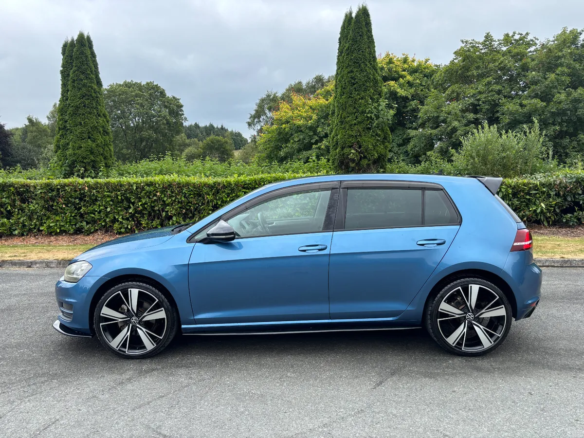 VOLKSWAGEN GOLF 1.2 TSI AUTO 2017 - Image 5
