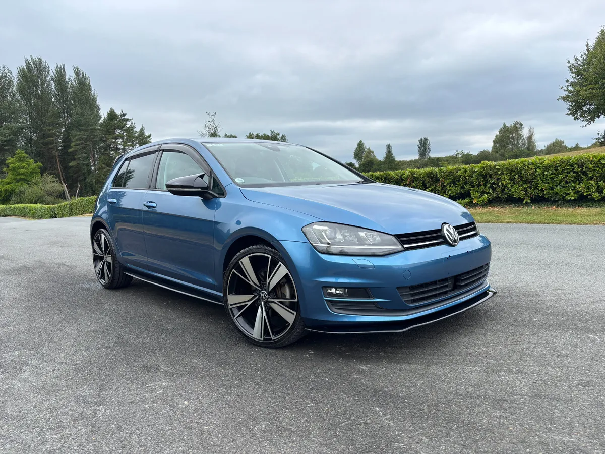 VOLKSWAGEN GOLF 1.2 TSI AUTO 2017 - Image 1