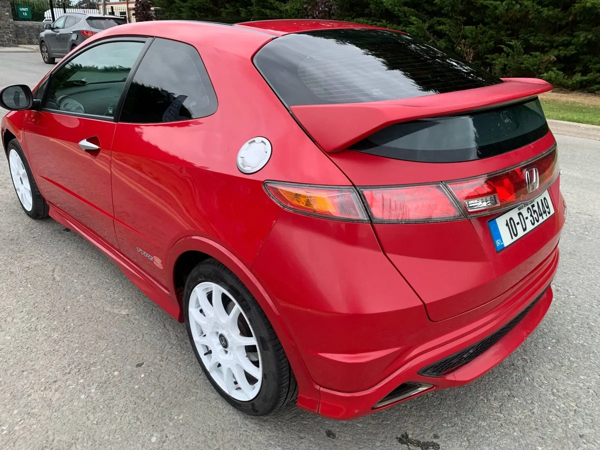 2010 Honda Civic 1.8 Tyre S, Nctd 10/26,tax 9/26 - Image 3