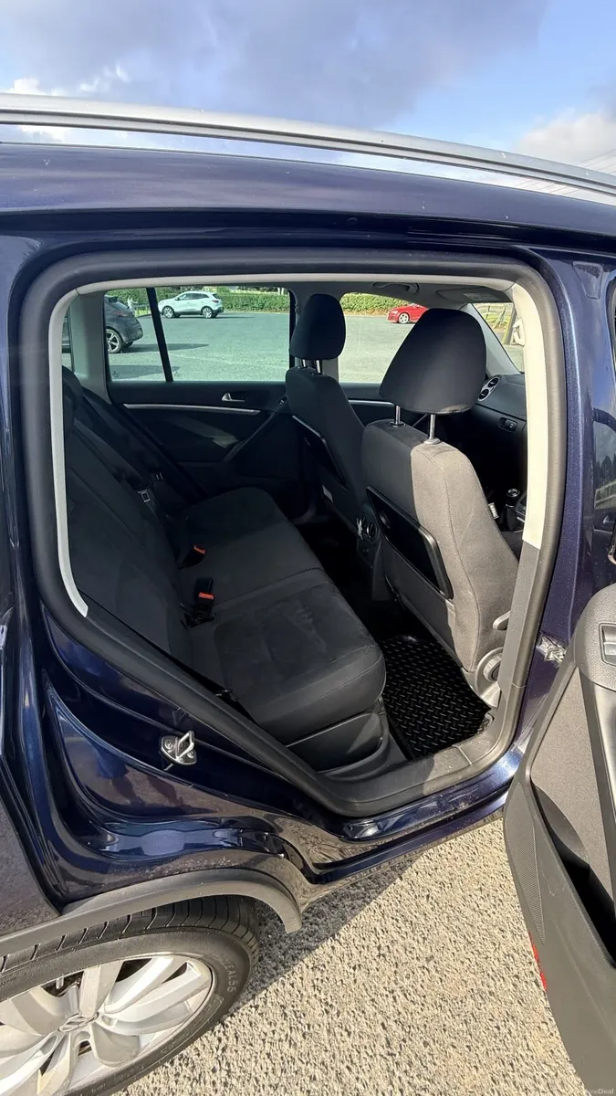 Volkswagen Tiguan 2015 Quick Sale!! - Image 6
