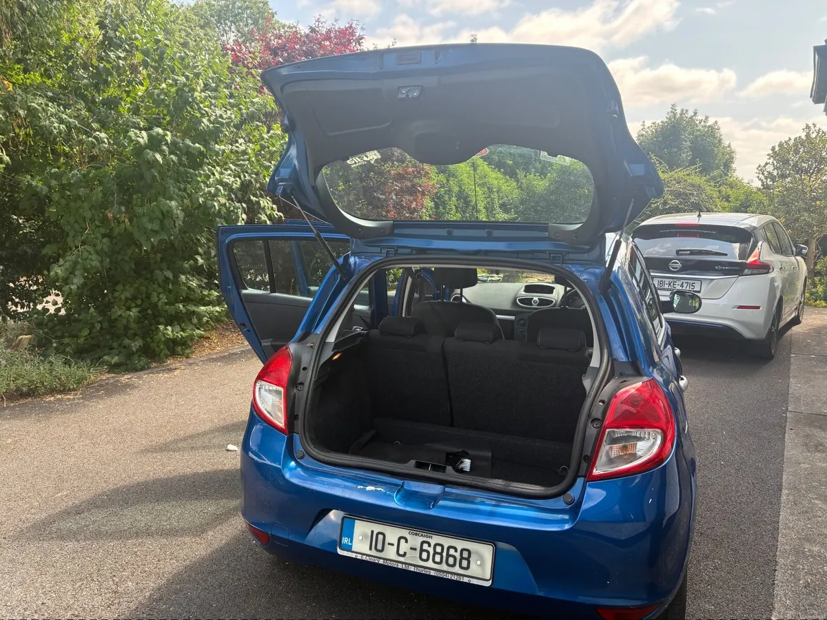 Renault Clio 2010 - Image 4