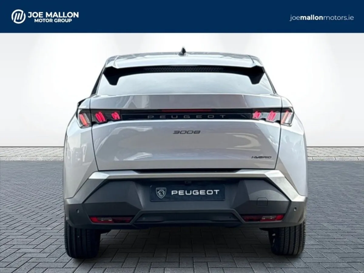 Peugeot 3008 1.2 MHEV 145bhp eDCS6 Allure - Image 5