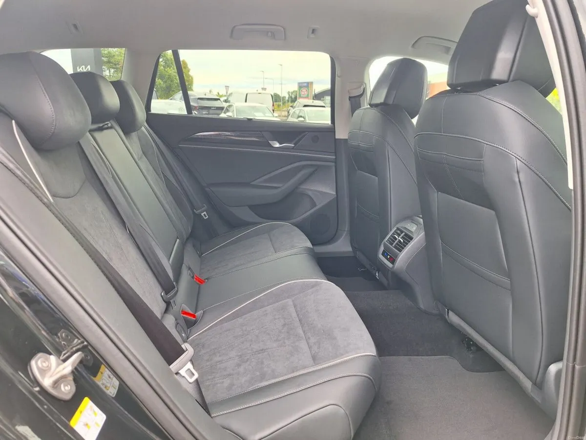 Volkswagen Passat Estate Business 2.0 TDI 150 BHP - Image 6