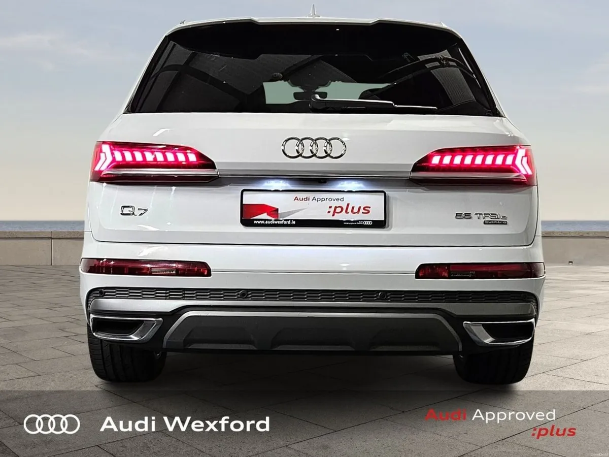Audi Q7 55 TFSIe quattro Tiptronic S Line €153p/w - Image 6