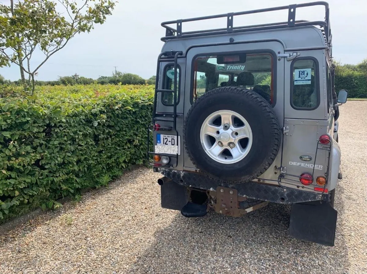 Landrover  defender - Image 3