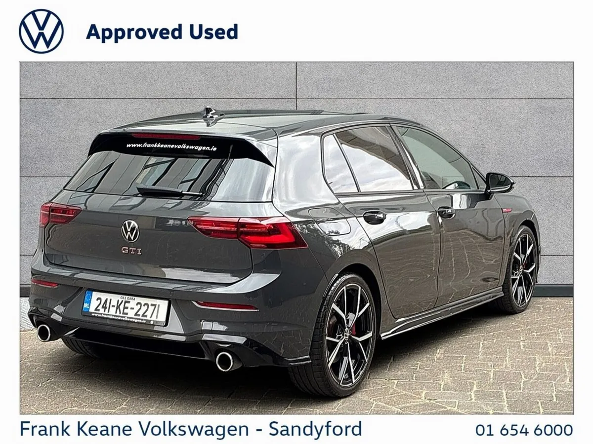 Volkswagen Golf Pan Roof & Leather - 2.0 TSI 245HP - Image 6