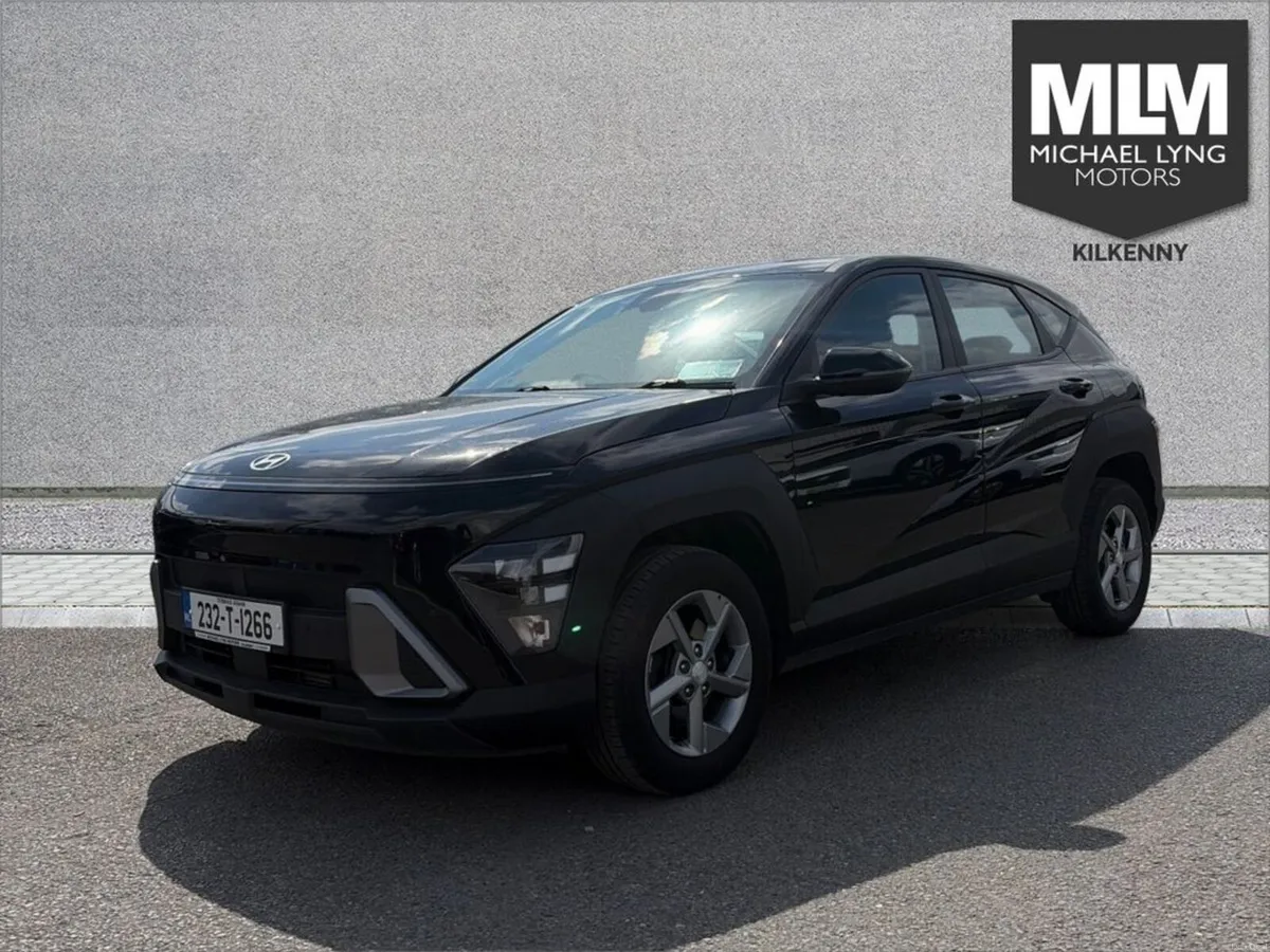 Hyundai KONA Signature 5DR - Image 3