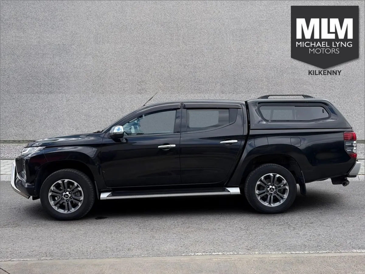 Mitsubishi L200 Intense 6MT 4DR. Price Ex. VAT. - Image 5
