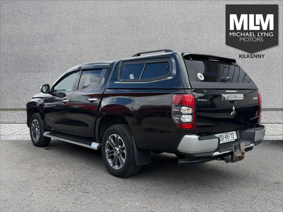 Mitsubishi L200 Intense 6MT 4DR. Price Ex. VAT. - Image 6