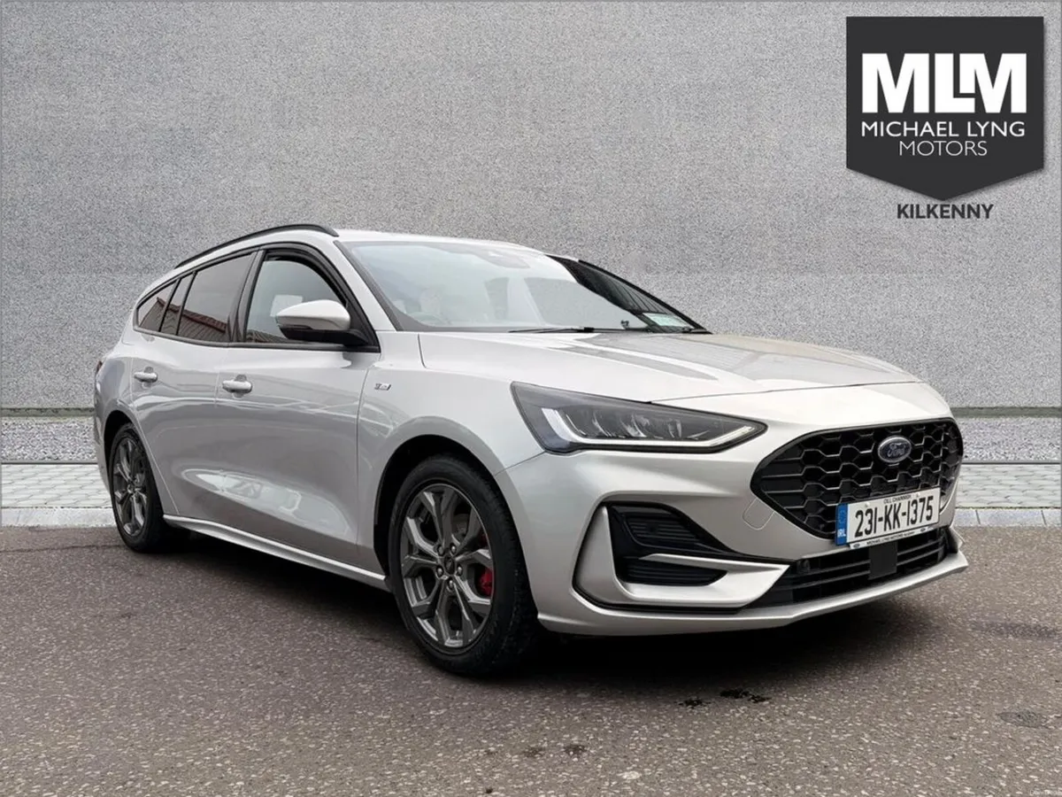 Ford Focus St-line Style 5W 1.0T 125 M6 4 - Image 1