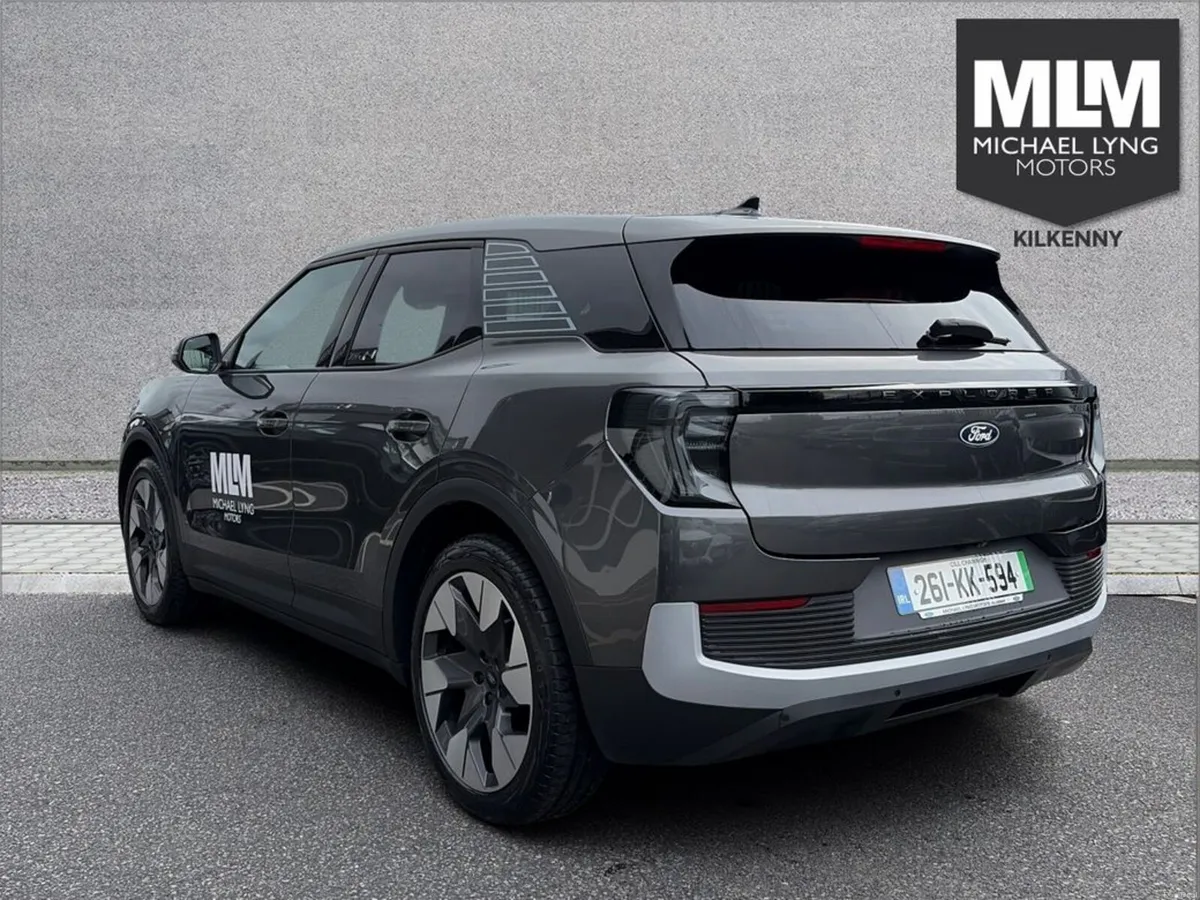 Ford Explorer Premium 77KWH Extended Range - Image 6