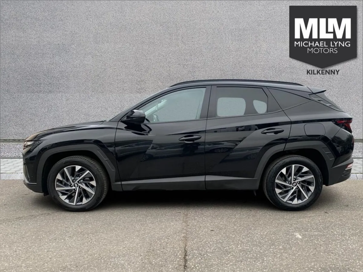 Hyundai Tucson Executive 5DR - Image 5