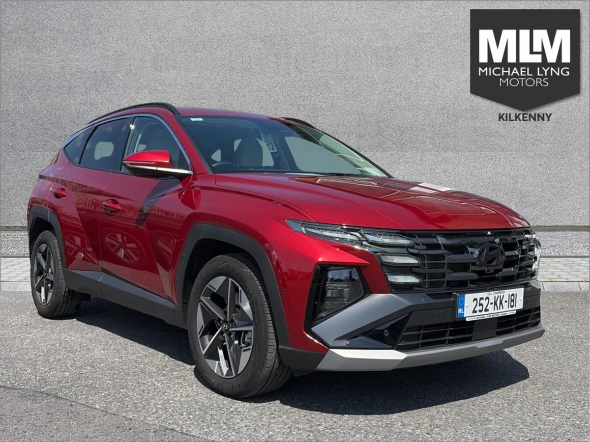 Hyundai Tucson Executive Plus 5DR - Image 1