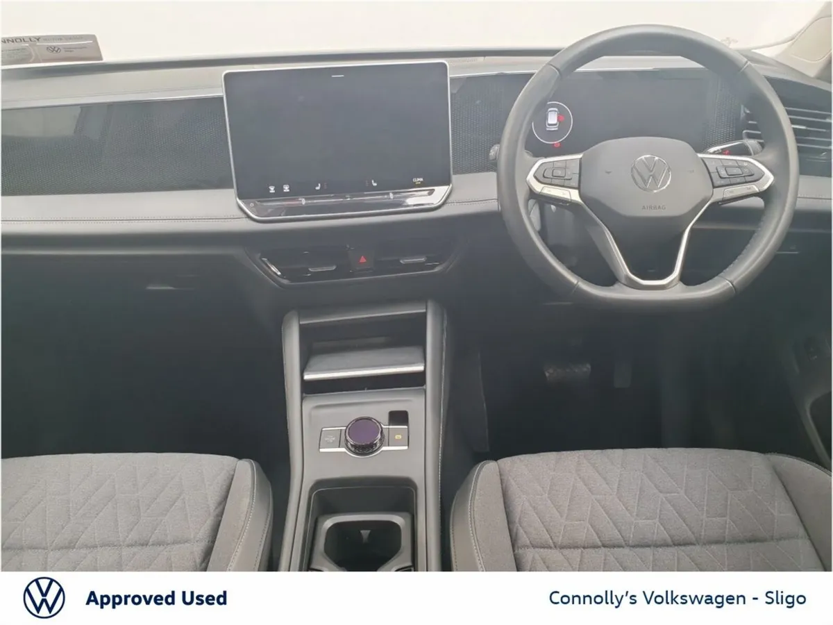 Volkswagen Tiguan LAUNCH EDITION 2.0TDI 150HP AUTO - Image 2