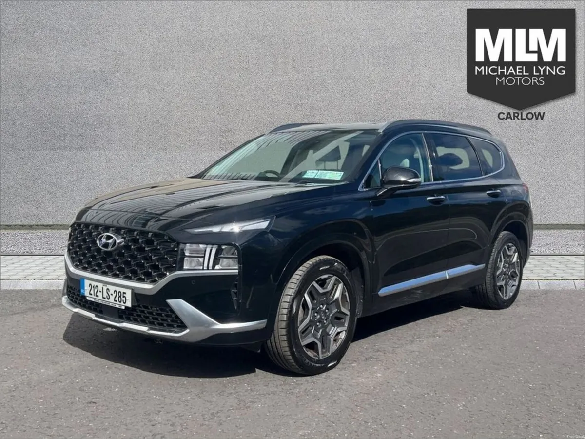 Hyundai Santa Fe 1.6 PHEV 4WD Executive Plus Auto - Image 3
