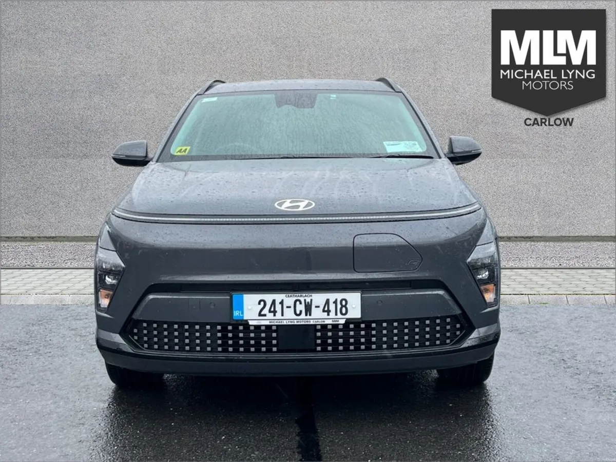 Hyundai KONA Kona EV Elegance 65kWh - Image 2