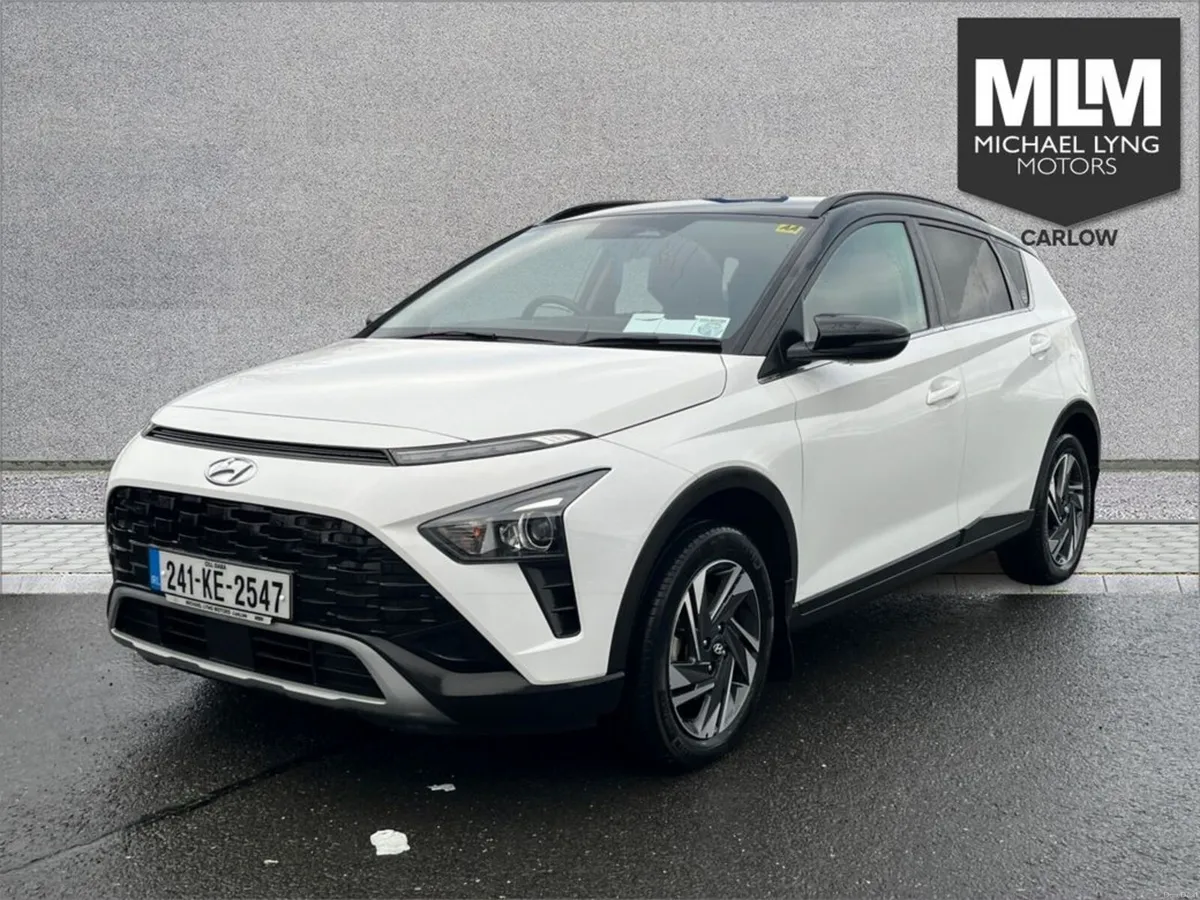 Hyundai Bayon Executive TWO Tone 5DR - Image 3