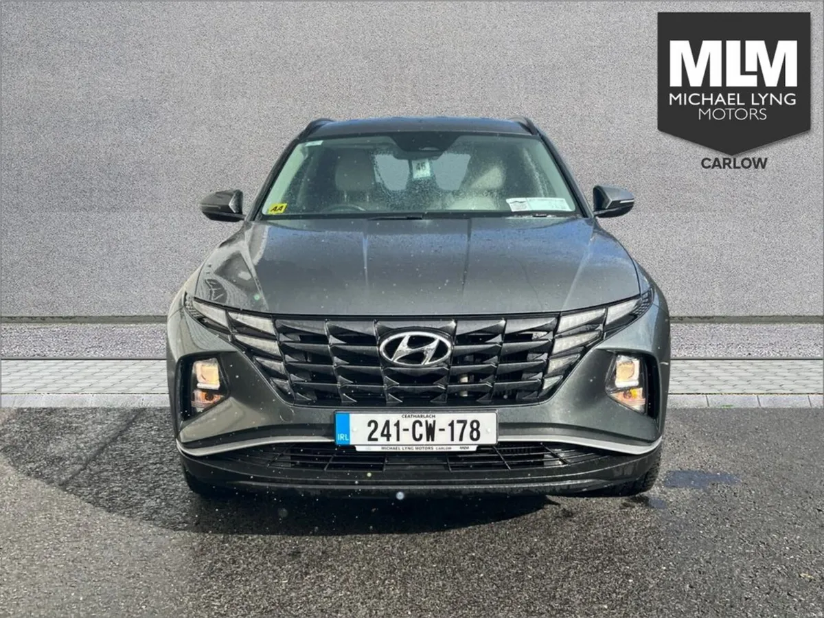 Hyundai Tucson Executive 5DR - Image 2